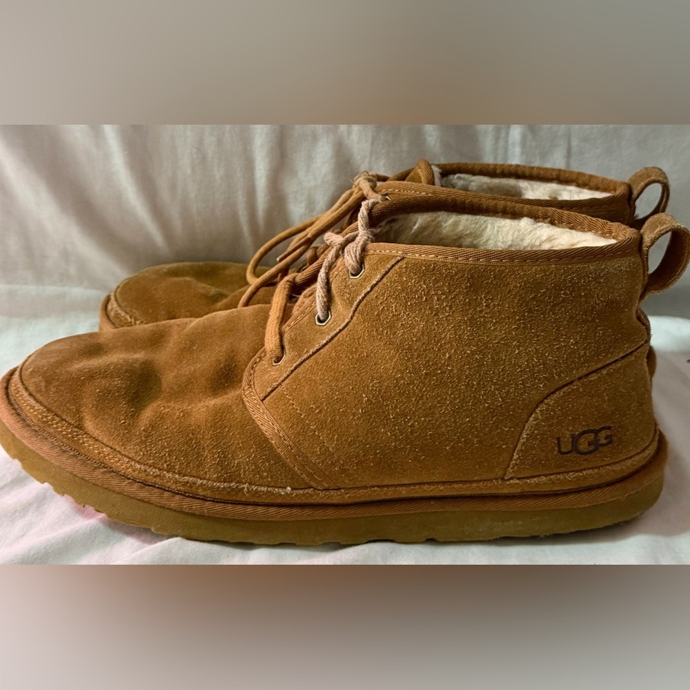 UGG Australia 3236 Neumel Boots for Men, Size 12 - Chestnut - Needs New Laces